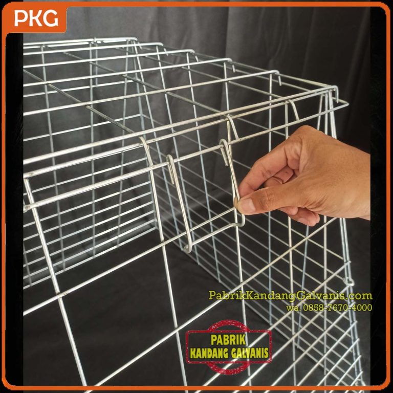 Kandang piramid ini didesain praktis dan tahan karat